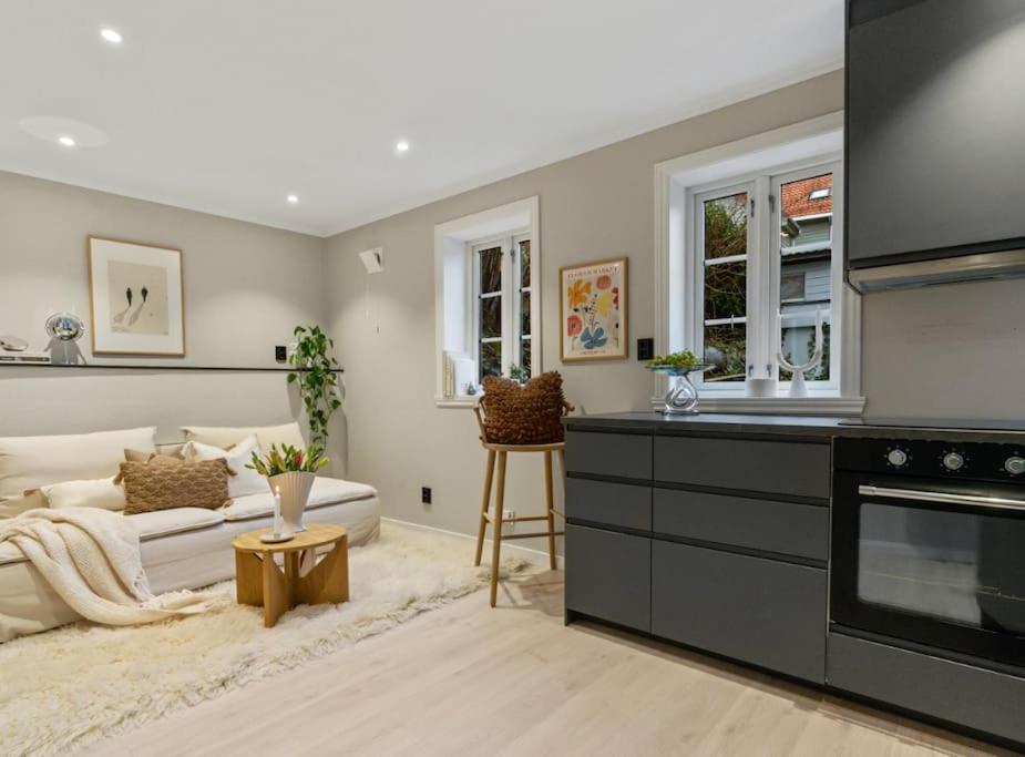 Stay L The Town House Bergen Ngoại thất bức ảnh