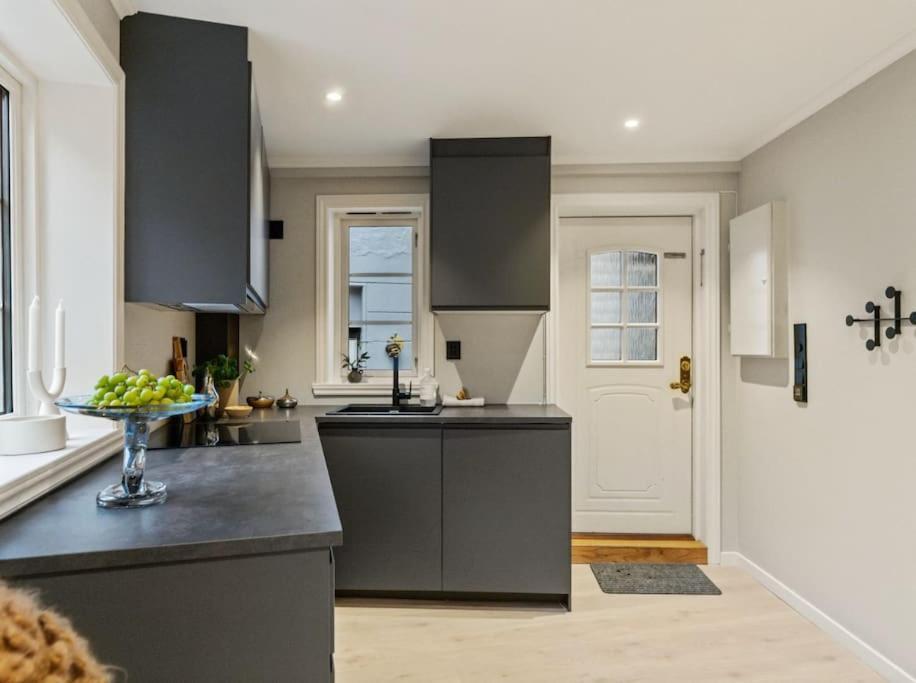 Stay L The Town House Bergen Ngoại thất bức ảnh