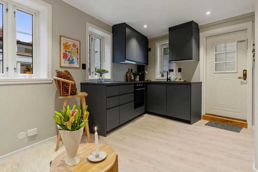 Stay L The Town House Bergen Ngoại thất bức ảnh